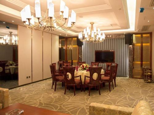 Imagen general del Hotel Auspicious. Foto 7