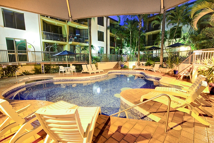 Imagen de la piscina del Hotel Aussie Resort. Foto 13