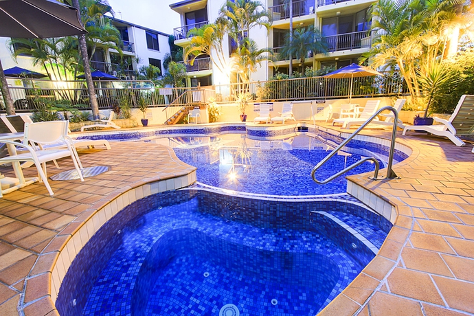 Imagen de la piscina del Hotel Aussie Resort. Foto 16