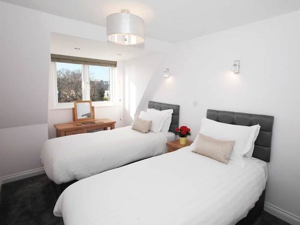 Imagen general del Hotel Austen\'s Luxury Apartments. Foto 3