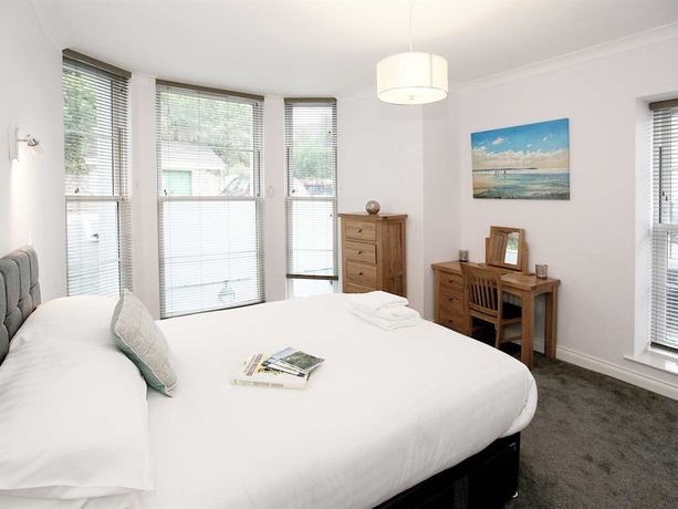 Imagen general del Hotel Austen\'s Luxury Apartments. Foto 5