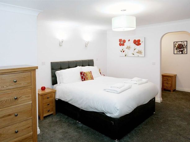 Imagen general del Hotel Austen\'s Luxury Apartments. Foto 7