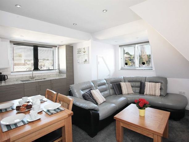 Imagen general del Hotel Austen\'s Luxury Apartments. Foto 9