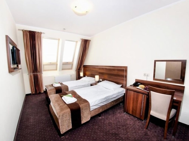 Imagen de la habitación del Hotel Austeria Conference and Spa. Foto 14