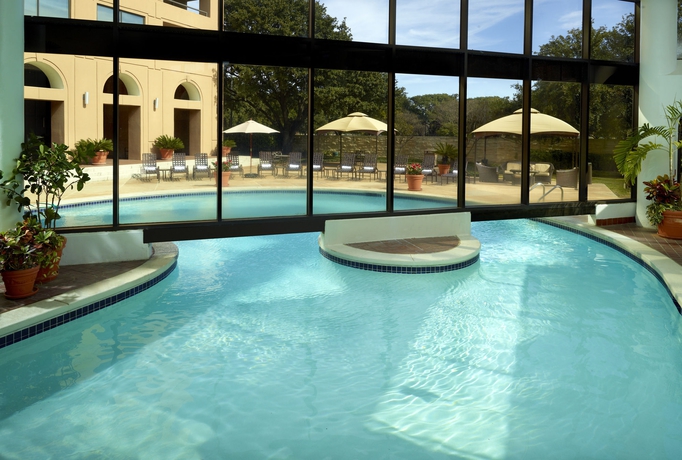 Imagen de la piscina del Hotel Austin Southpark. Foto 15