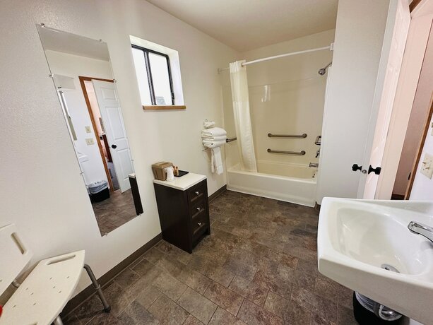 Imagen de la habitación del Hotel Austin\'s Chuckwagon Lodge. Foto 12