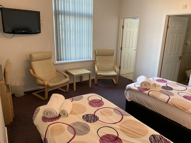 Imagen de la habitación del Hotel Austins Self Service Guest House. Foto 12