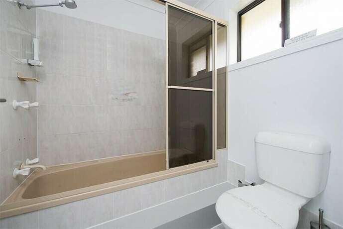 Imagen de la habitación del Hotel Austinvilla Estate. Foto 21