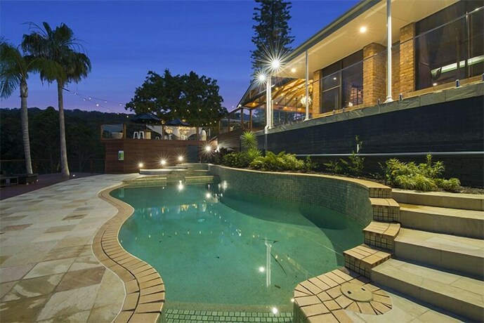 Imagen de la piscina del Hotel Austinvilla Estate. Foto 37