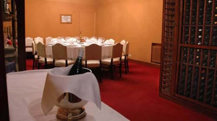 Imagen del bar/restaurante del Hotel Austral Bahia Blanca. Foto 2