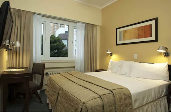 Imagen de la habitación del Hotel Austral Express. Foto 10