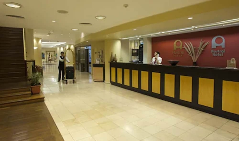 Imagen de los interiores del Hotel Austral Express. Foto 17