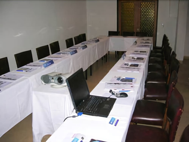 Imagen de los interiores del Hotel Austral. Foto 15