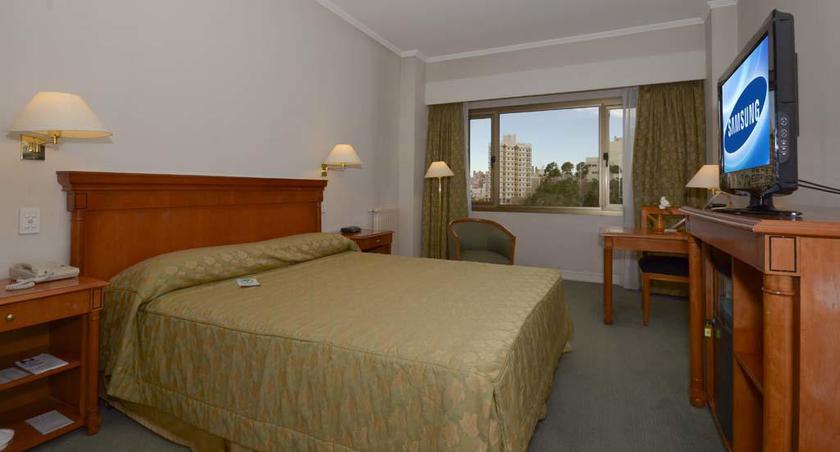 Imagen de la habitación del Hotel Austral Plaza. Foto 6