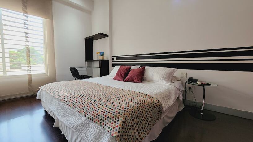 Imagen general del Hotel Austral Suites, Cali. Foto 2