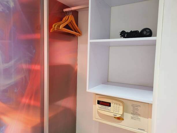 Imagen de la habitación del Hotel Austral Suites, Cali. Foto 20