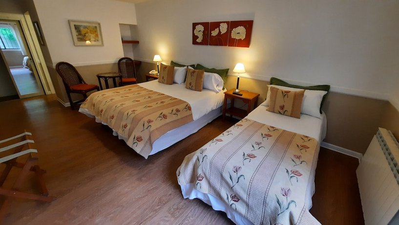 Imagen de la habitación del Hotel Austral Ushuaia. Foto 11