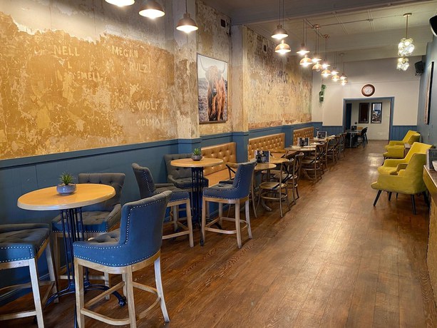 Imagen del bar/restaurante del Hotel Australian Young. Foto 7