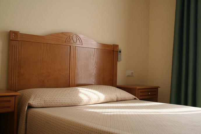 Imagen de la habitación del Hotel Austria 76. Foto 7