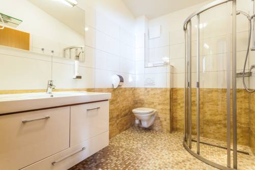 Imagen de la habitación del Hotel Austria Alpinhotel. Foto 9