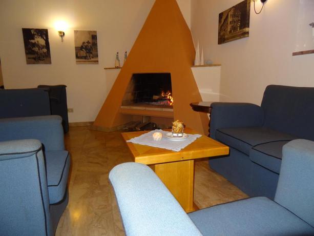 Imagen de los interiores del Hotel Austria Classic Heiligkreuz. Foto 7