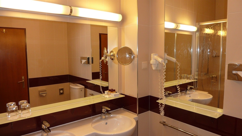 Imagen de la habitación del Hotel Austria Classic Viena. Foto 8