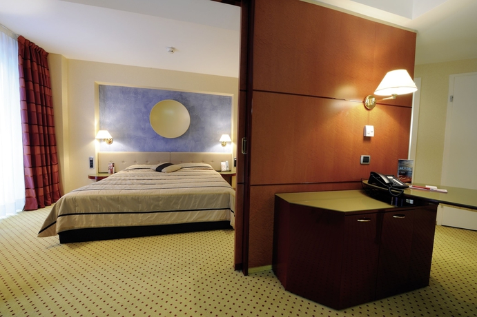 Imagen de la habitación del Hotel Austria Trend Ljubljana. Foto 4