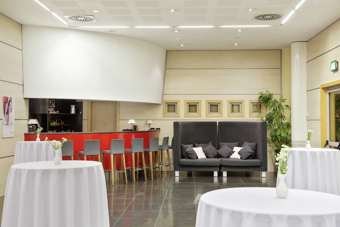 Imagen de los interiores del Hotel Austria Trend Ljubljana. Foto 17