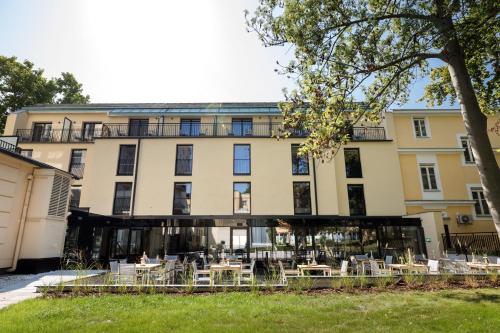 Imagen de los exteriores del Hotel Austria Trend Maximilian. Foto 14