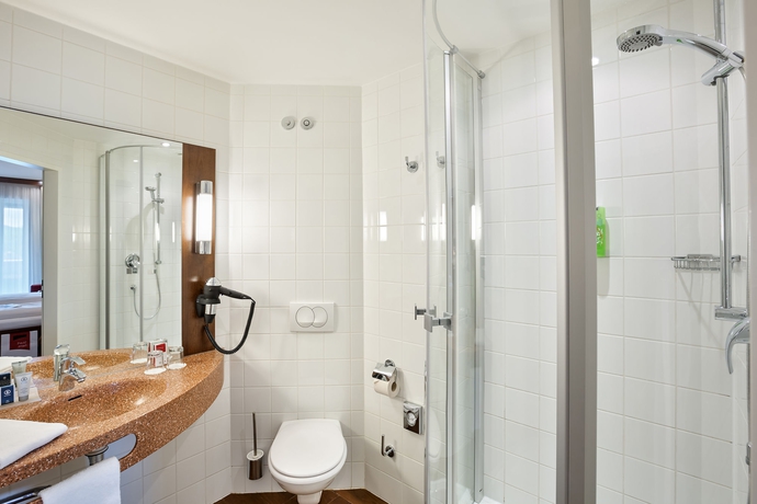 Imagen de la habitación del Hotel Austria Trend Salzburg Messe. Foto 6