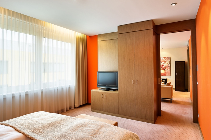 Imagen de la habitación del Hotel Austria Trend Savoyen. Foto 7