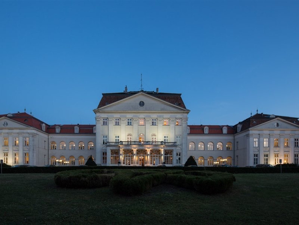 Imagen general del Hotel Austria Trend Schloss Wilhelminenberg. Foto 9