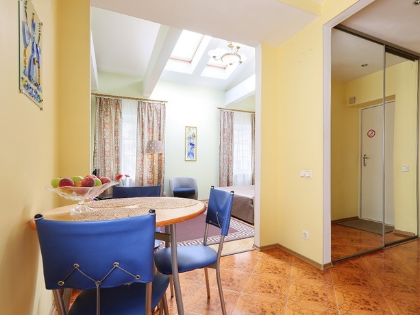 Imagen de la habitación del Hotel Austrian Yard At Furshtatskaya 45. Foto 7