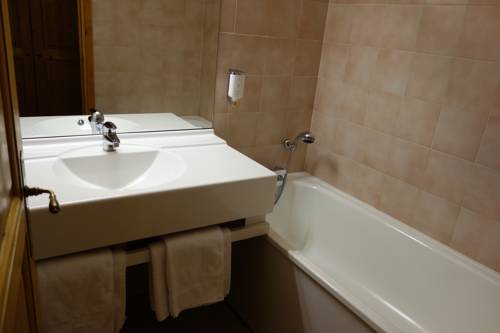 Imagen de la habitación del Hotel Autantic. Foto 8