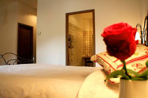 Imagen de la habitación del Hotel Autantic. Foto 15