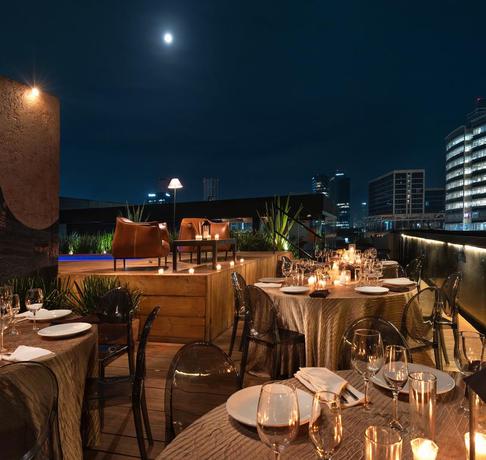 Imagen del bar/restaurante del Hotel Auténtico Monterrey. Foto 3