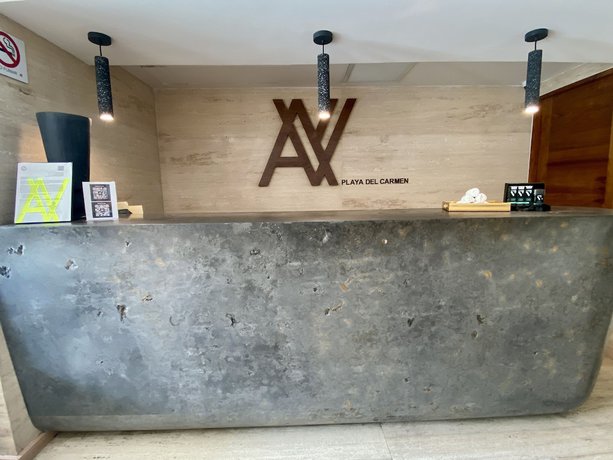 Imagen de los interiores del Hotel Aut&eacute;ntico Vertical Playa del Carmen. Foto 19