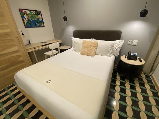 Imagen de la habitación del Hotel Aut&eacute;ntico Vertical Playa del Carmen. Foto 14