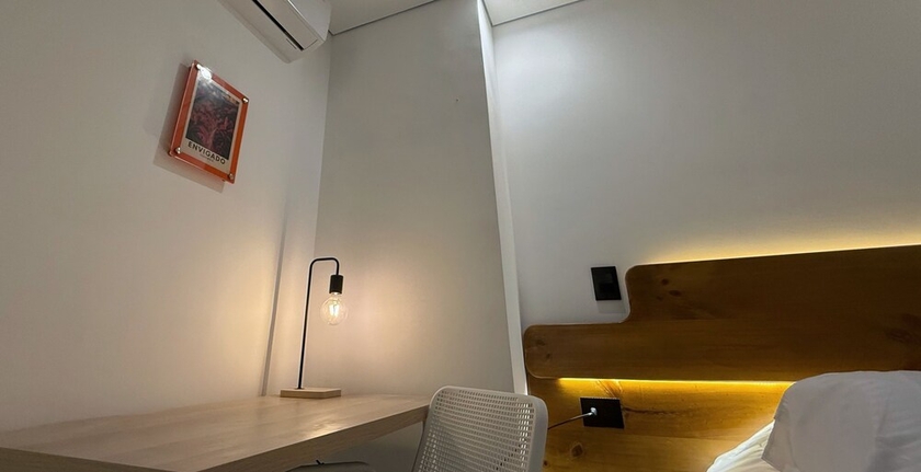 Imagen de la habitación del Hotel Autenthico Local Stay Envigado. Foto 9