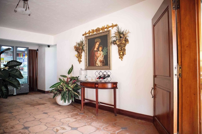 Imagen de los interiores del Hotel Autenthico Sajonia Aeropuerto. Foto 14