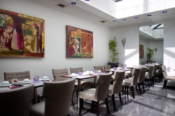 Imagen del bar/restaurante del Hotel Auteuil. Foto 4