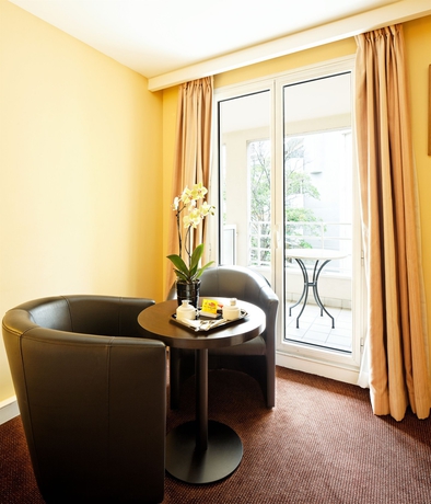 Imagen de los interiores del Hotel Auteuil Tour Eiffel. Foto 8