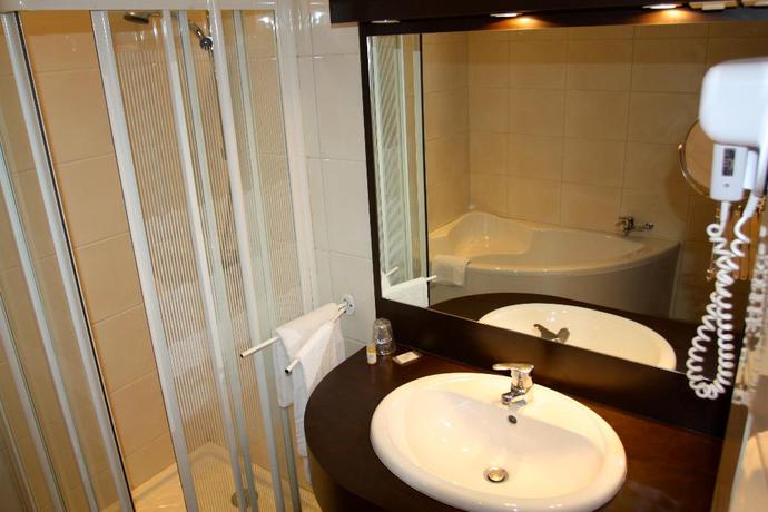 Imagen de la habitación del Hotel Authentic By Balladins &ndash; Rodez / Le S&eacute;gala. Foto 9