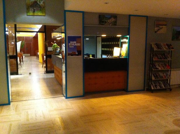 Imagen de los interiores del Hotel Authentic By Balladins &ndash; Rodez / Le S&eacute;gala. Foto 15