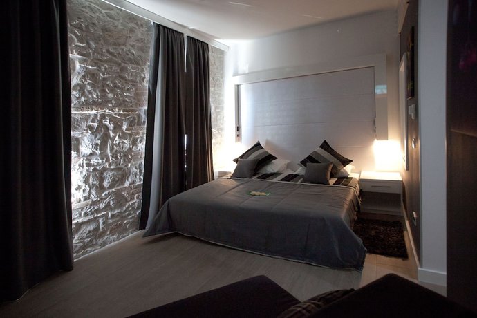 Imagen de la habitación del Hotel Authentic Luxury Rooms. Foto 4