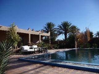 Imagen de la piscina del Hotel Authentik Skoura Les Bassatines. Foto 11