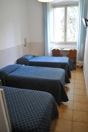 Imagen de la habitación del Hotel Auto Park. Foto 2