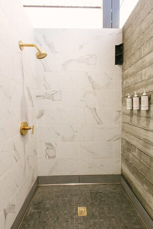 Imagen de la habitación del Hotel Autocamp Russian River. Foto 25