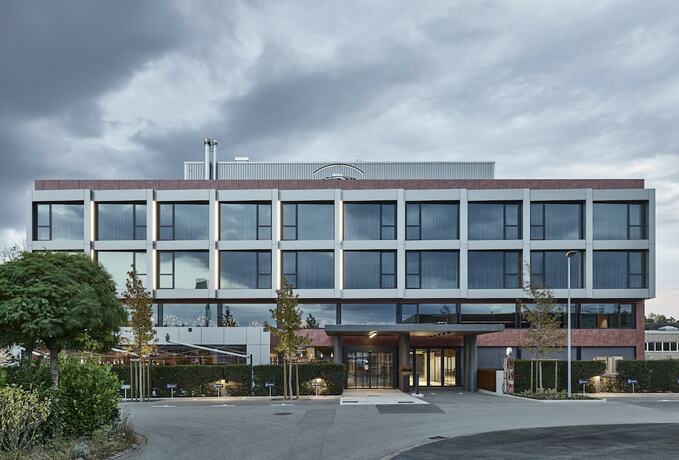 Imagen general del Hotel Autohalle. Foto 1