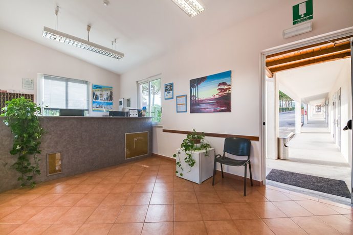 Imagen de los interiores del Hotel Autohotel. Foto 19